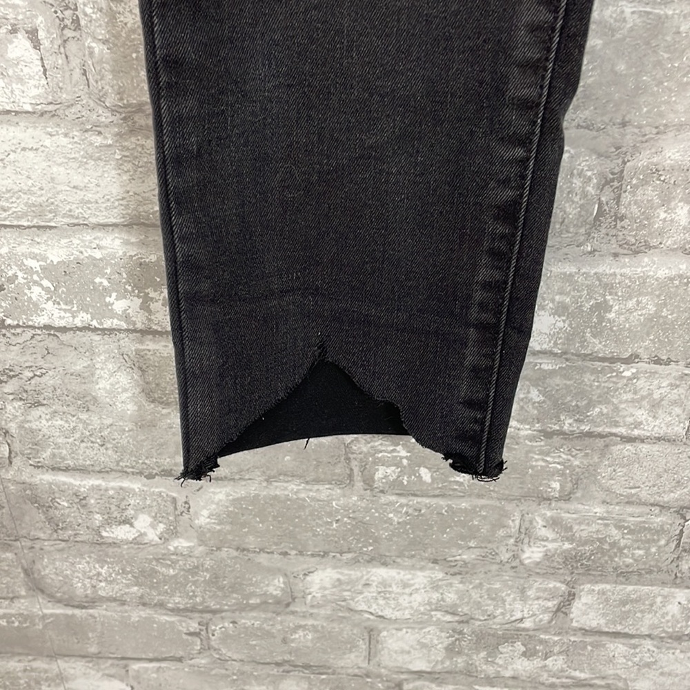 Gap Universal Jegging in Absolute Black - Picture 2 of 6